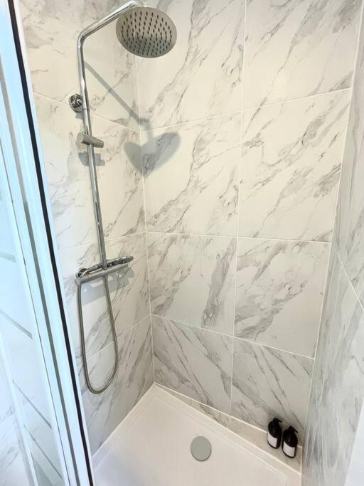 Studio 10Min Paris Centre I Cdg Drancy Dış mekan fotoğraf